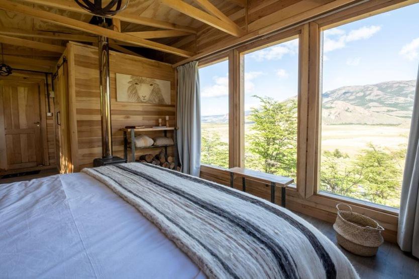 Estancia Bonanza Patagonian Lodge Experience เอลชัลเตน ภายนอก รูปภาพ